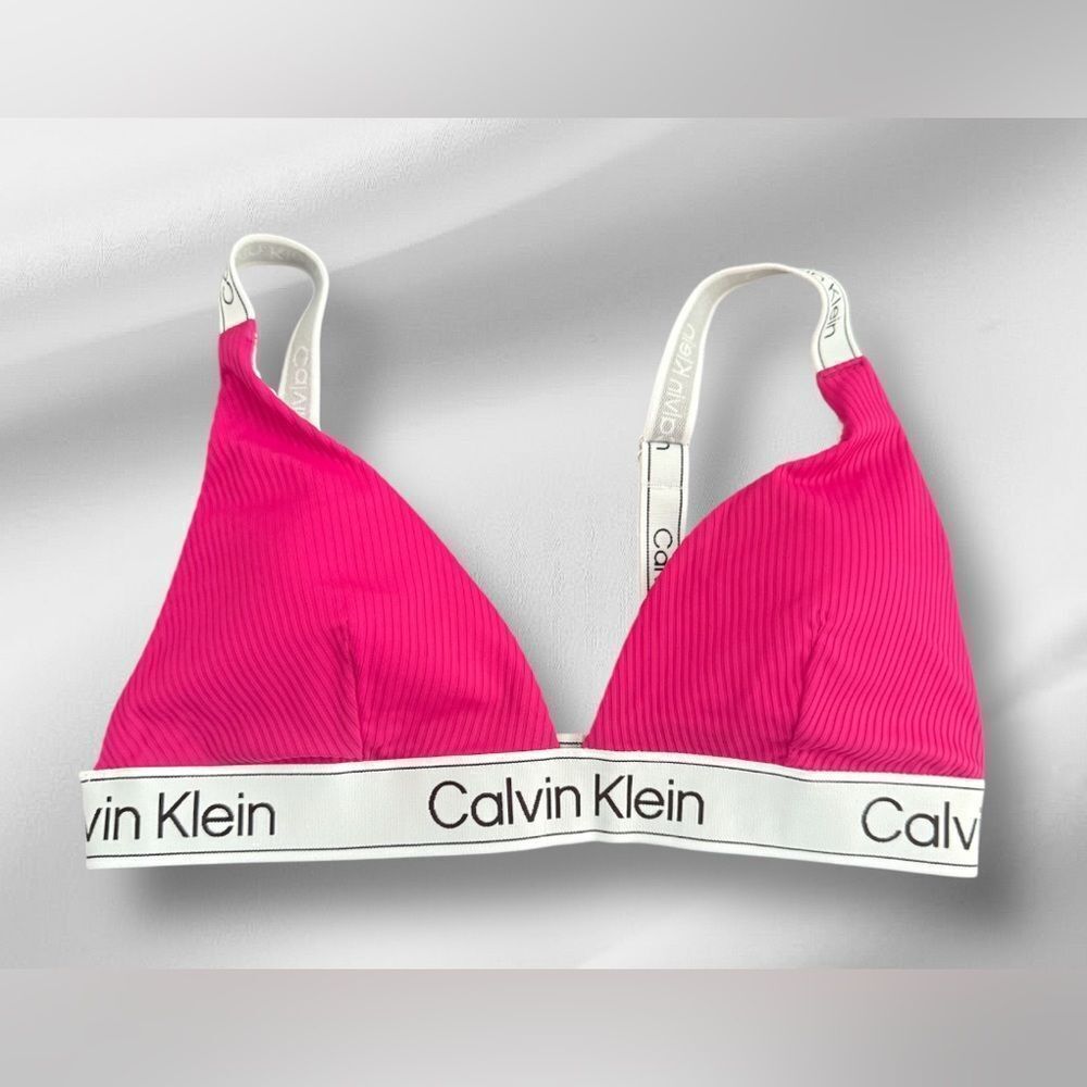 Calvin Klein Women’s Fuchsia Silky Ribbed Logo Bikini Top, Large, NWOT